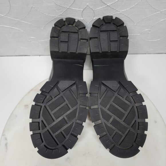 Madden Girl Hoxtonn Chunky Platform Loafer Womens 8 Black Chain Lug Sole‎ Grunge - Picture 8 of 15